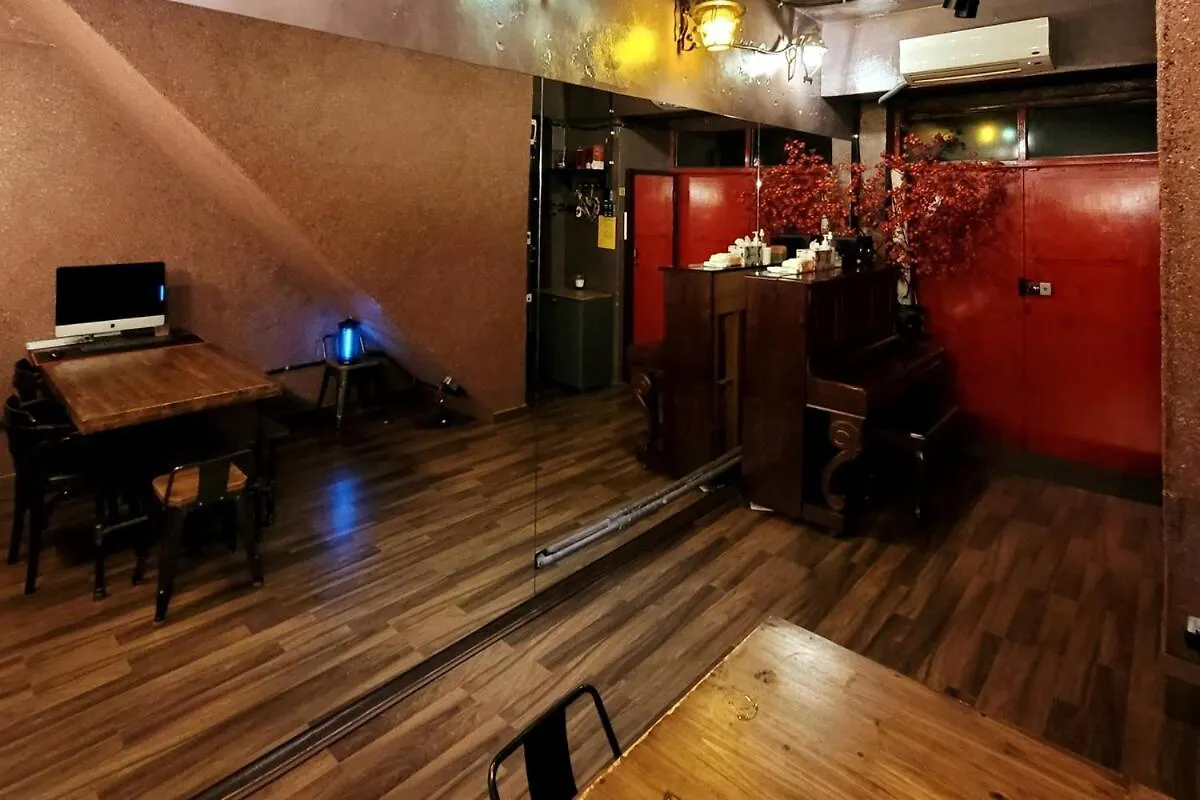 Апартаменты Yongsan 1St And 2Nd Floor House For Exclusive Use Сеул 0*,  Южная Корея