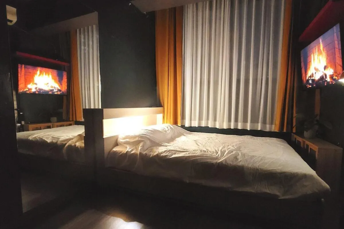 Апартаменты Yongsan 1St And 2Nd Floor House For Exclusive Use Сеул